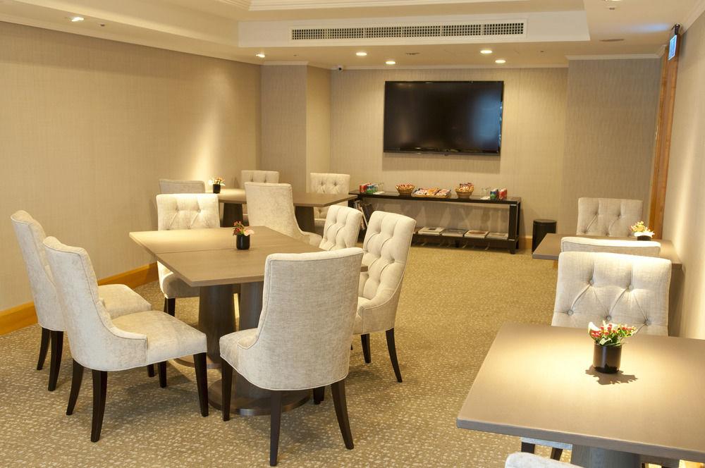The Sherwood Tajpej Zewnętrze zdjęcie The lounge at the airport