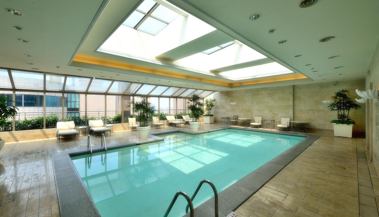 The Sherwood Tajpej Zewnętrze zdjęcie The pool at the Four Seasons Hotel